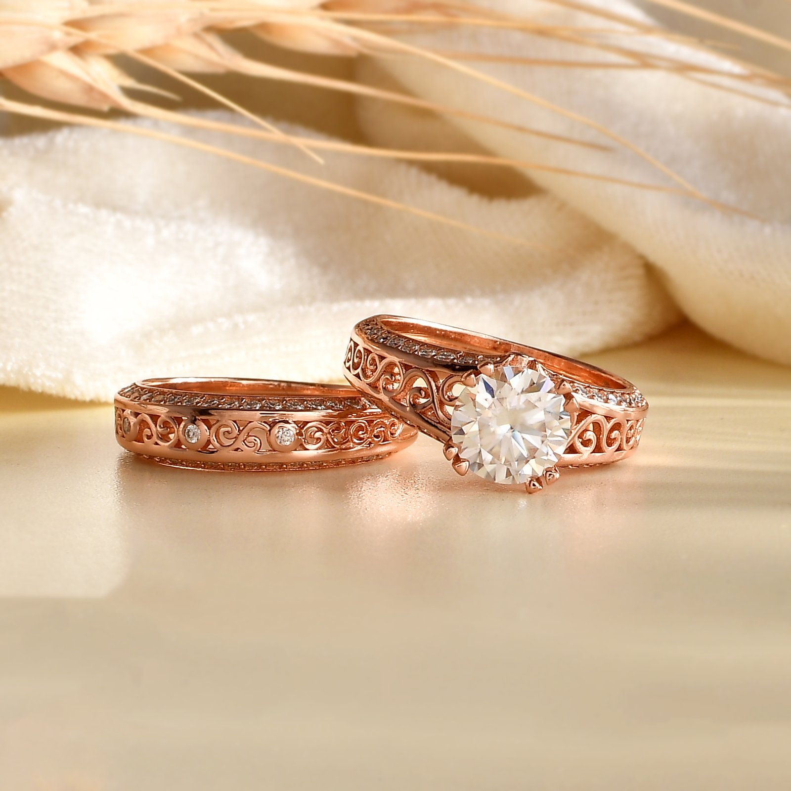 12 (1) Moissanite Ring Pair - Image 1