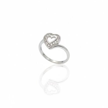 925 Sterling Silver Heart Ring With Sparkling Stone Border