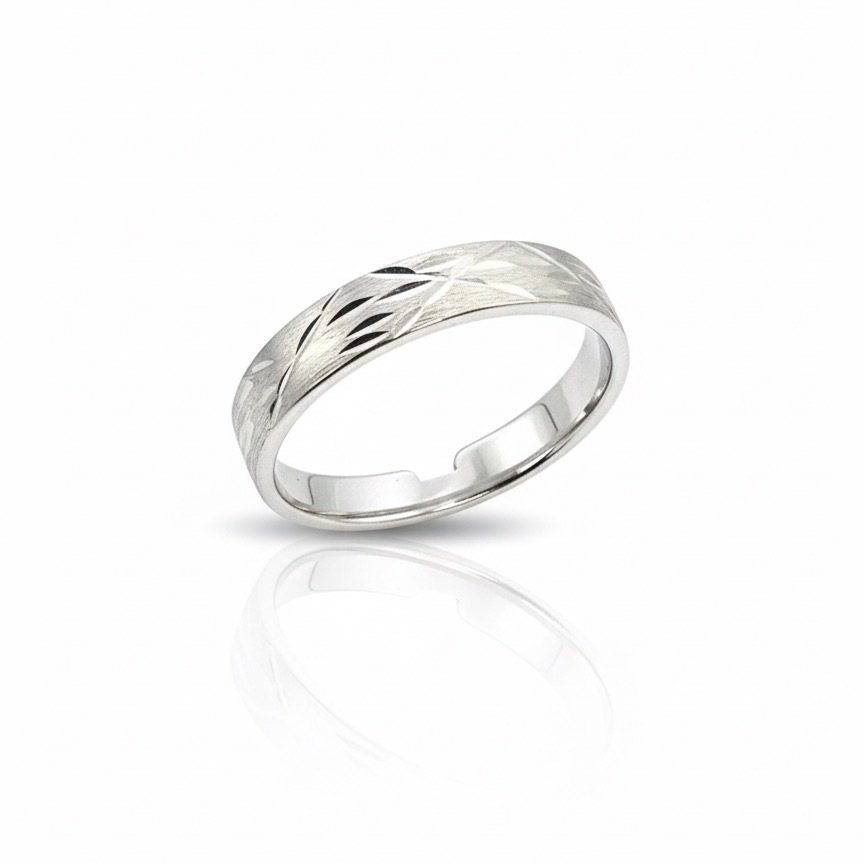 SR57 Silver Pattern Ring - Image 1